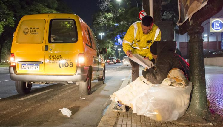 Duplicaron recursos en CABA para un nuevo operativo Frío para ayudar a las personas en situación de calle