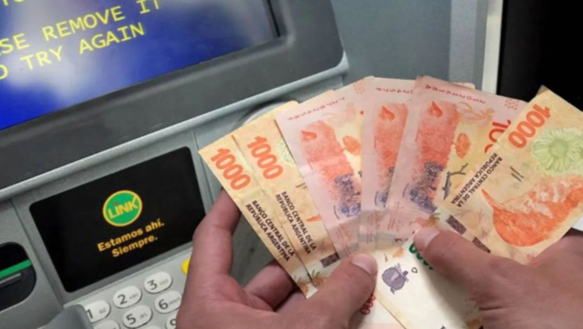 Estatales bonaerenses cobrarán sus haberes y medio aguinaldo a partir del 30 de junio