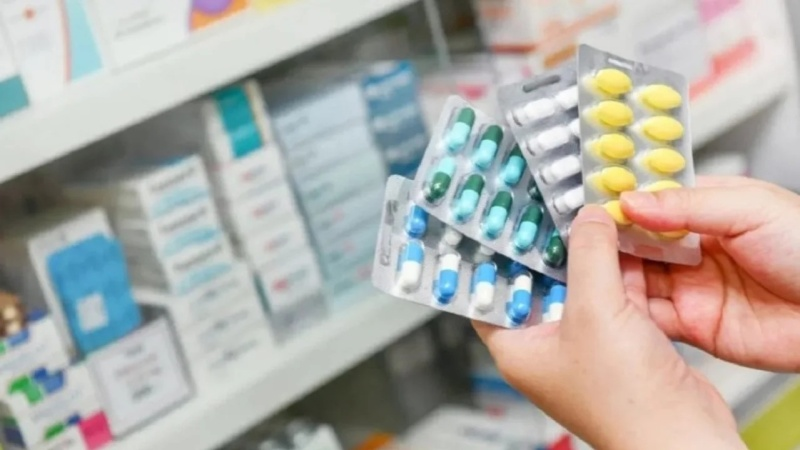 Anuncian un acuerdo con laboratorios para congelar los precios de los medicamentos hasta octubre