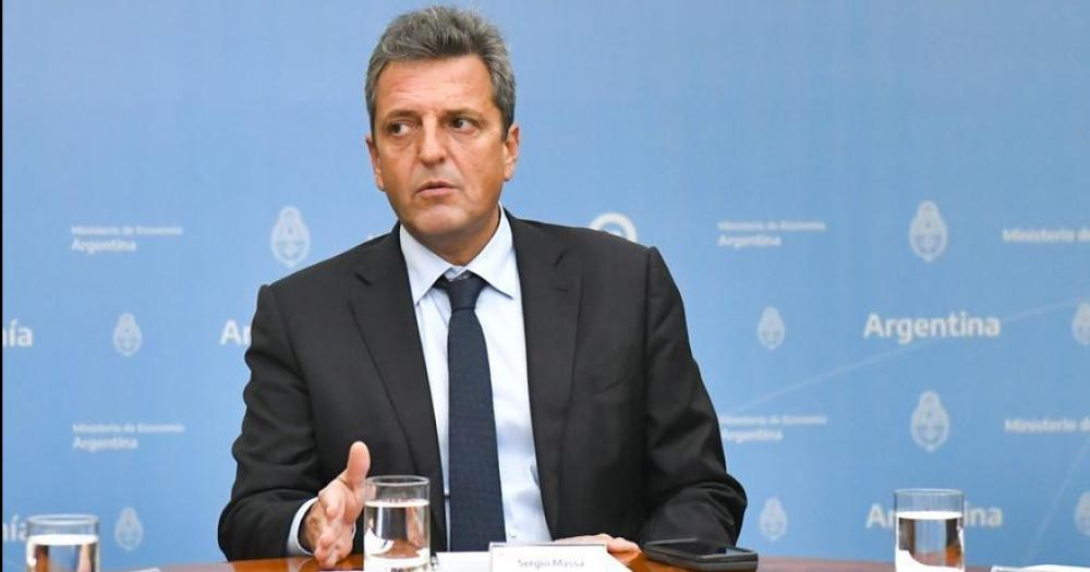 Massa anunció refuerzo de $37.000 para próximos meses, con lo que mínima de jubilados será $124.000
