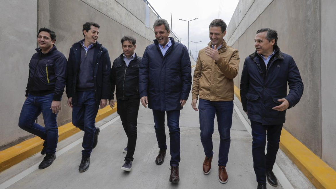 Junto a Kicillof y De Pedro, Massa dijo que Buenos Aires «es el pilar» para llegar a segunda vuelta