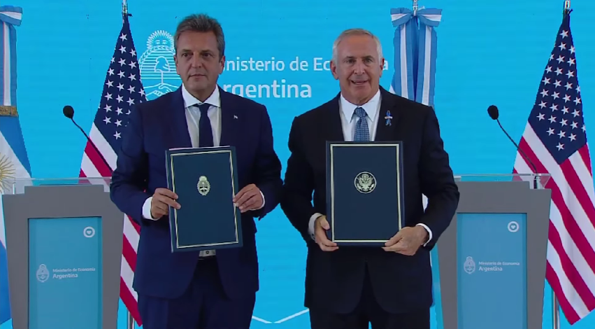 Massa participa de firma de acuerdo entre Argentina y EEUU contra delitos como el narcotráfico