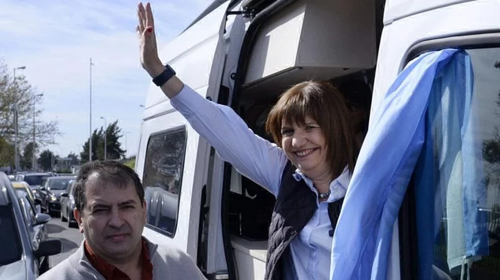 Bullrich visitó Entre Ríos y luego Santa Fe como parte de su segunda caravana por el país