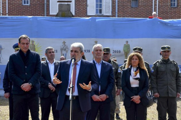 Aníbal Fernández y Alak presentaron una base de Gendarmería en La Plata