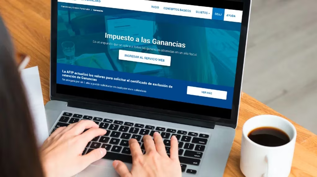 La AFIP modifica régimen de retención de Ganancias para profesionales autónomos
