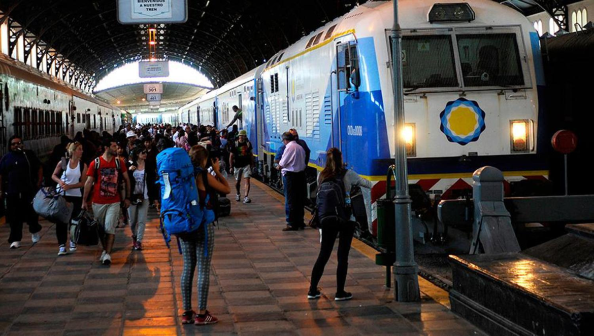 Comienza la venta de pasajes en trenes de larga distancia para diciembre, enero y febrero