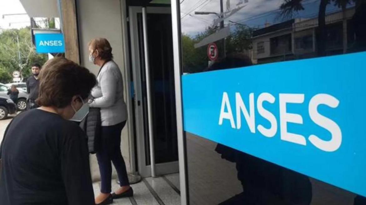 ANSES anunció un aumento en el Sistema Único de Asignaciones Familiares a partir de diciembre: cuáles son los nuevos montos