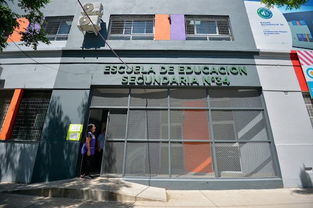 Kicillof inauguró las obras de ampliación de la Escuela Secundaria N°34 de Avellaneda