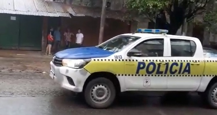 Un hombre asesinó de un disparo a su pareja y después se suicidó en la capital tucumana