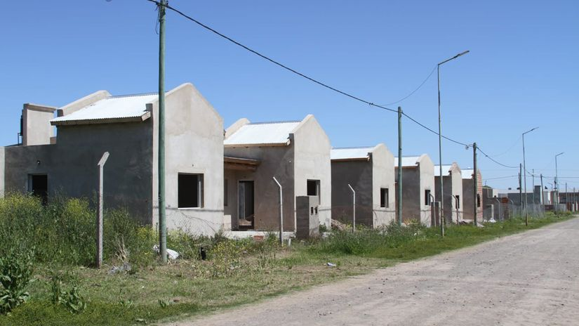 La Provincia llamó a licitación para construir 57 viviendas en Azul