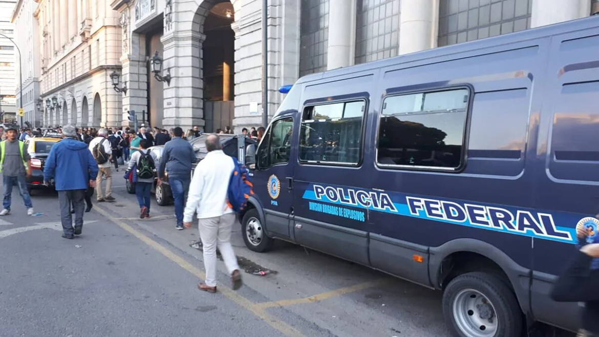 Nuevas amenazas de bomba afectan la circulación en cuatro líneas ferroviarias