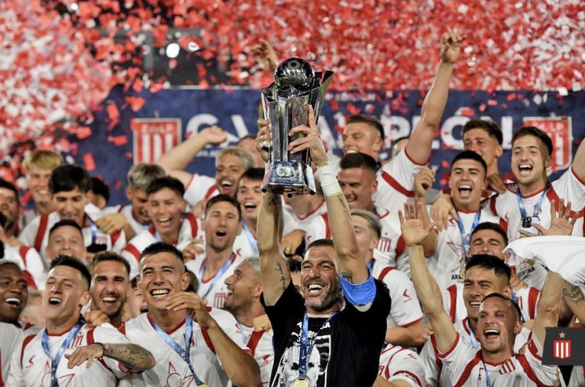 Estudiantes de la Plata ganó y se consagró campeón de la Copa Argentina