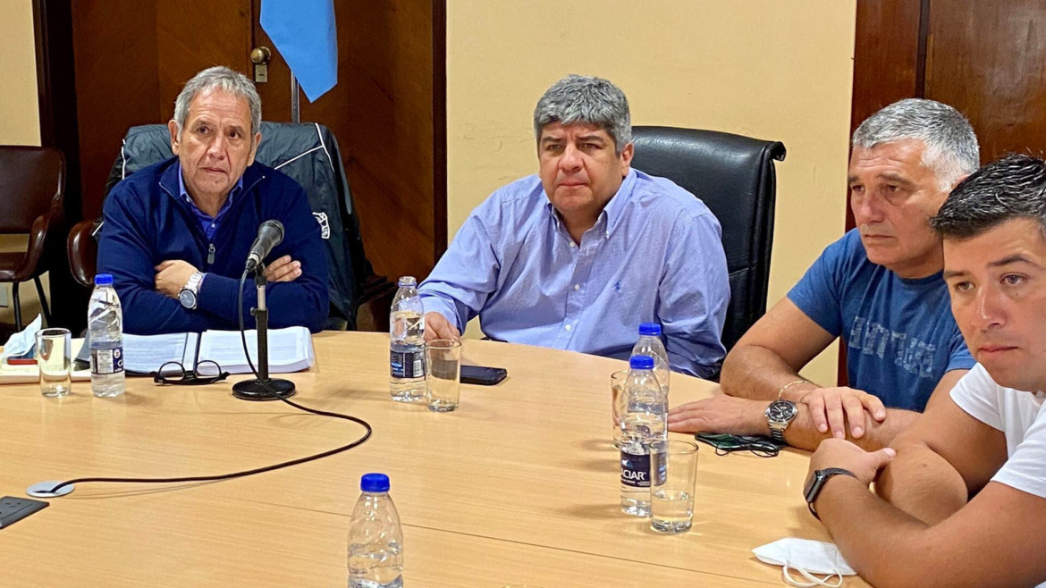 Las delegaciones marplatenses de CGT, CTA y CTA-A harán hoy una asamblea frente a la Catedral