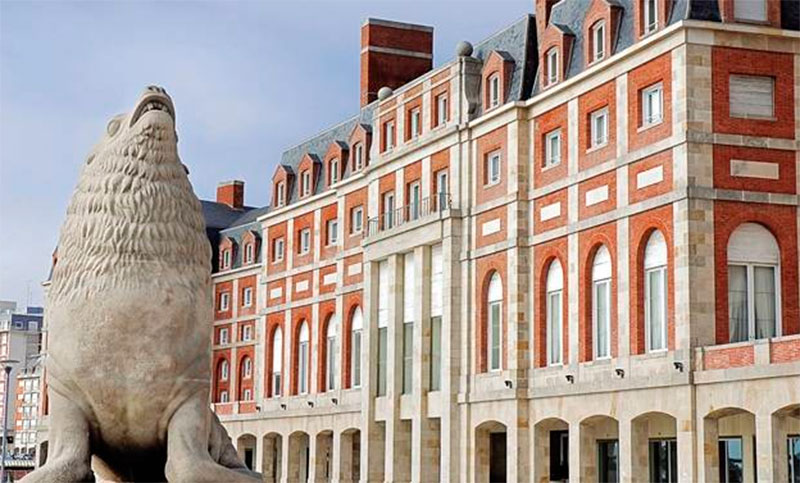 Vacacionar en la primera quincena de enero en Mar del Plata cuesta un millón de pesos