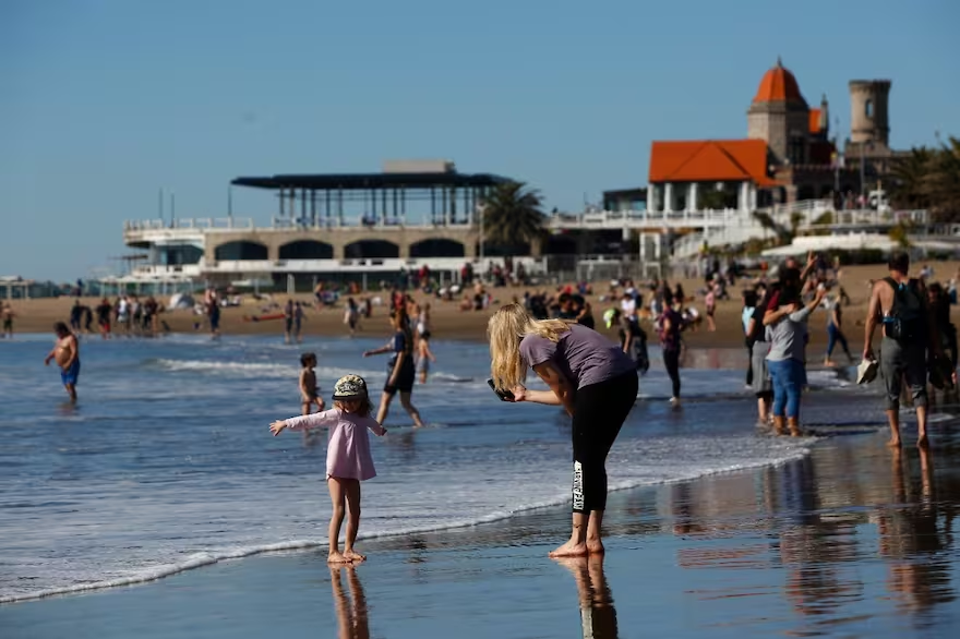 Expectativa moderada para la temporada de verano en la Costa Atlántica