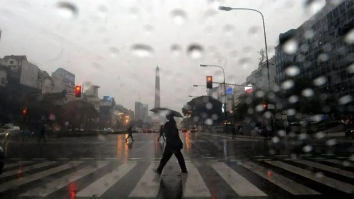 Miércoles con probabilidad de tormentas fuertes y una máxima de 23 grados en el AMBA