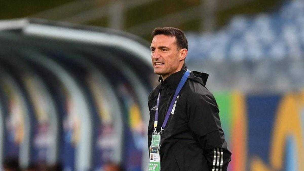 El presidente de la Conmebol, a favor de la continuidad de Scaloni en Argentina