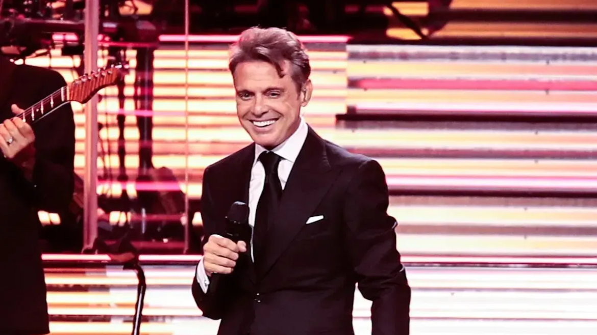 El tour 2024 de Luis Miguel añade 28 recitales en México
