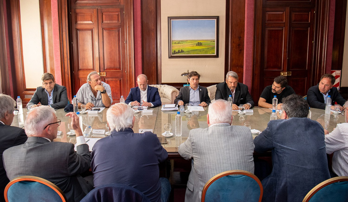 Kicillof recibió a representantes de Cámaras y Agrupaciones empresarias