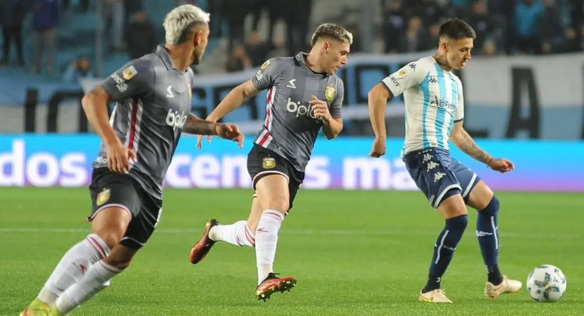 Racing visita al empinado Estudiantes por la Copa de la Liga Profesional