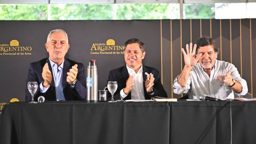 Kicillof y Sileoni dieron inicio al primer encuentro del año de autoridades educativas