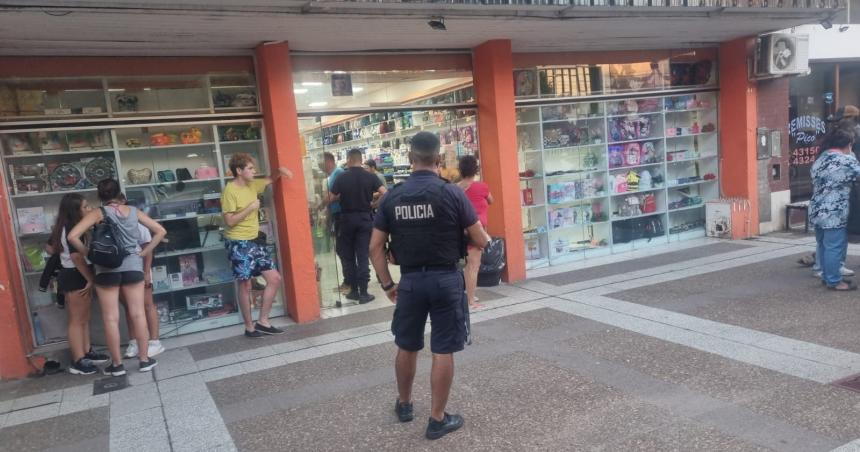Una nena de 12 años intentó robar fibras y lápices, fue detenida y puesta a disposición de la defensoría de menores