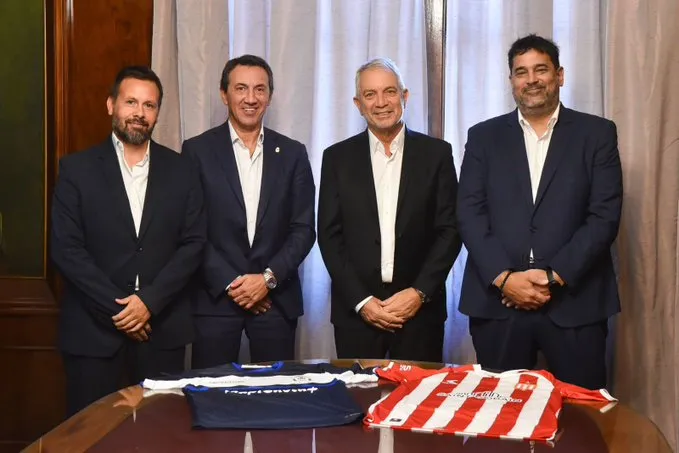 Alak se reunió con autoridades de Gimnasia, Estudiantes y Aprevide tras el clásico platense