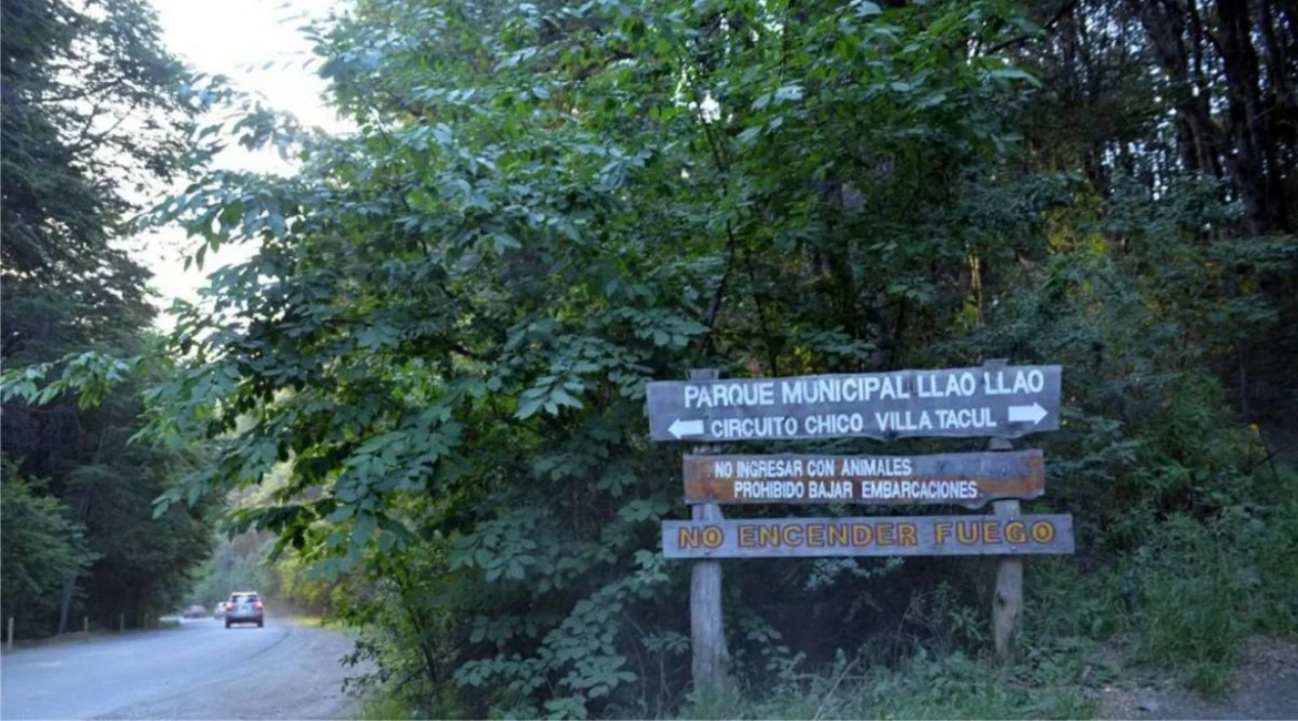 Por un incendio forestal cierran senderos y circuitos en el Parque Nacional Nahuel Huapi