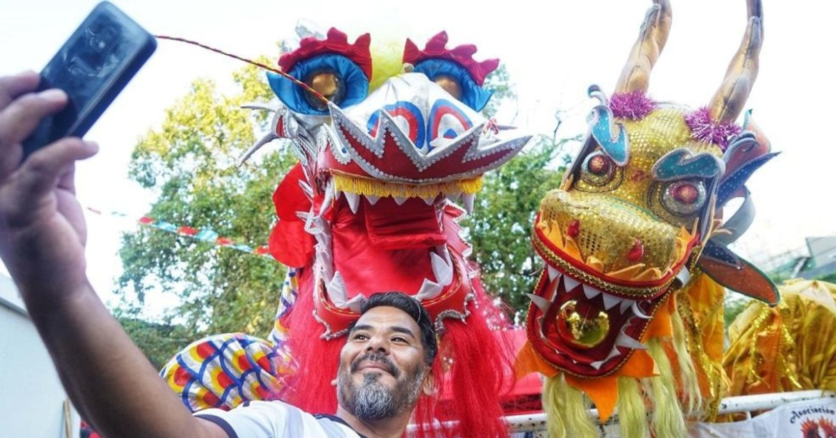 Comunidad china de argentina celebra el Año Nuevo con shows, danza del Dragón y música tradicional