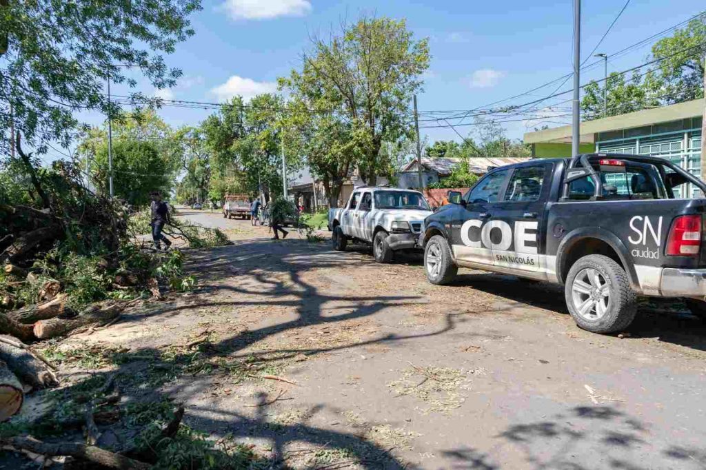Visita a San Nicolás por el temporal