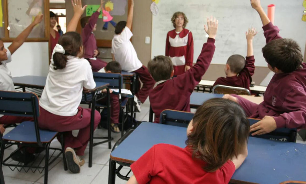 Autorizan un nuevo aumento en las cuotas de los colegios privados de la provincia de Buenos Aires