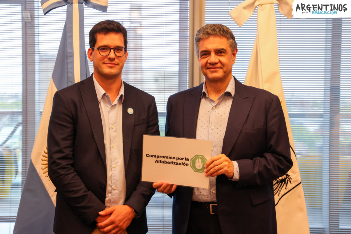 Jorge Macri firmó el Compromiso por la Alfabetización, impulsado por más de 150 organizaciones y expertos en educación