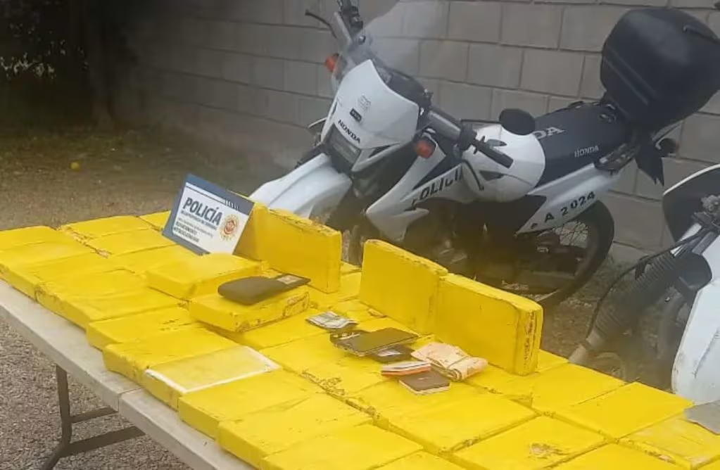 La impresionante persecución que terminó con el secuestro de 48 kilos de drogas en Córdoba