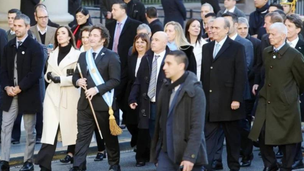 Con pocos aplausos y algunos insultos, así fue el primer Tedeum de Javier Milei