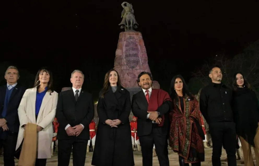 Aniversario de Güemes: Gustavo Sáenz y Victoria Villarruel participaron de la Guardia bajo las Estrellas