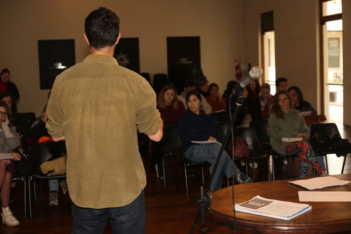 El Municipio de La Plata y la Provincia lanzaron un programa de capacitaciones gratuitas para emprendedores
