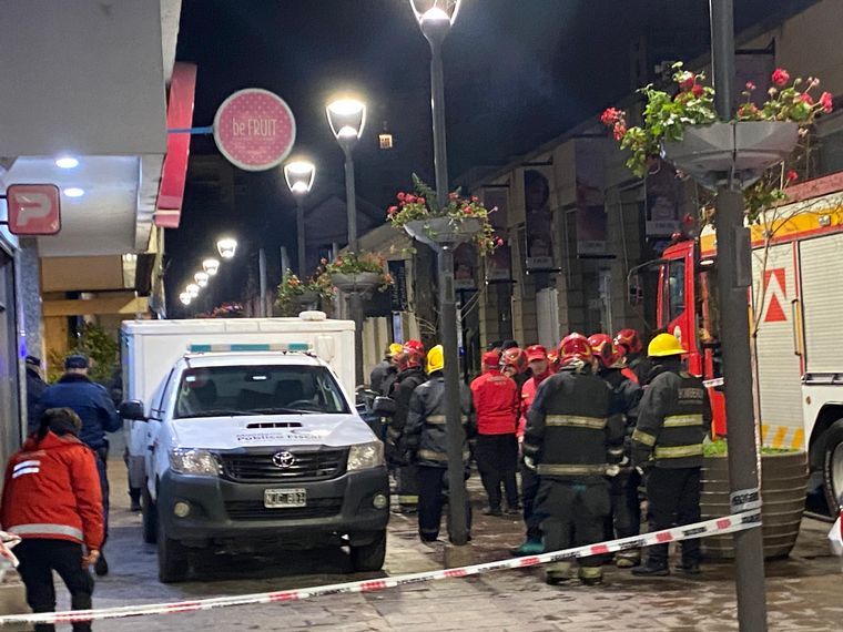 Tragedia en Córdoba cuatro muertos en un incendio en un edificio céntrico.