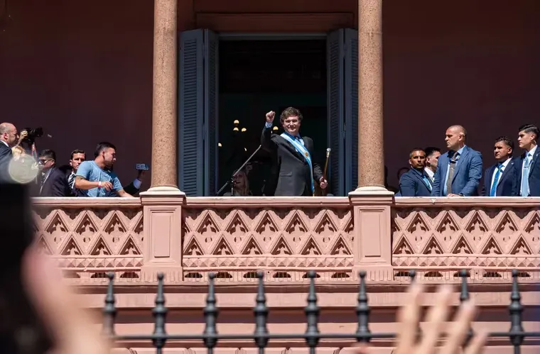 Milei invitó a los jugadores de la Selección a celebrar la Copa América en el balcón de la Casa Rosada