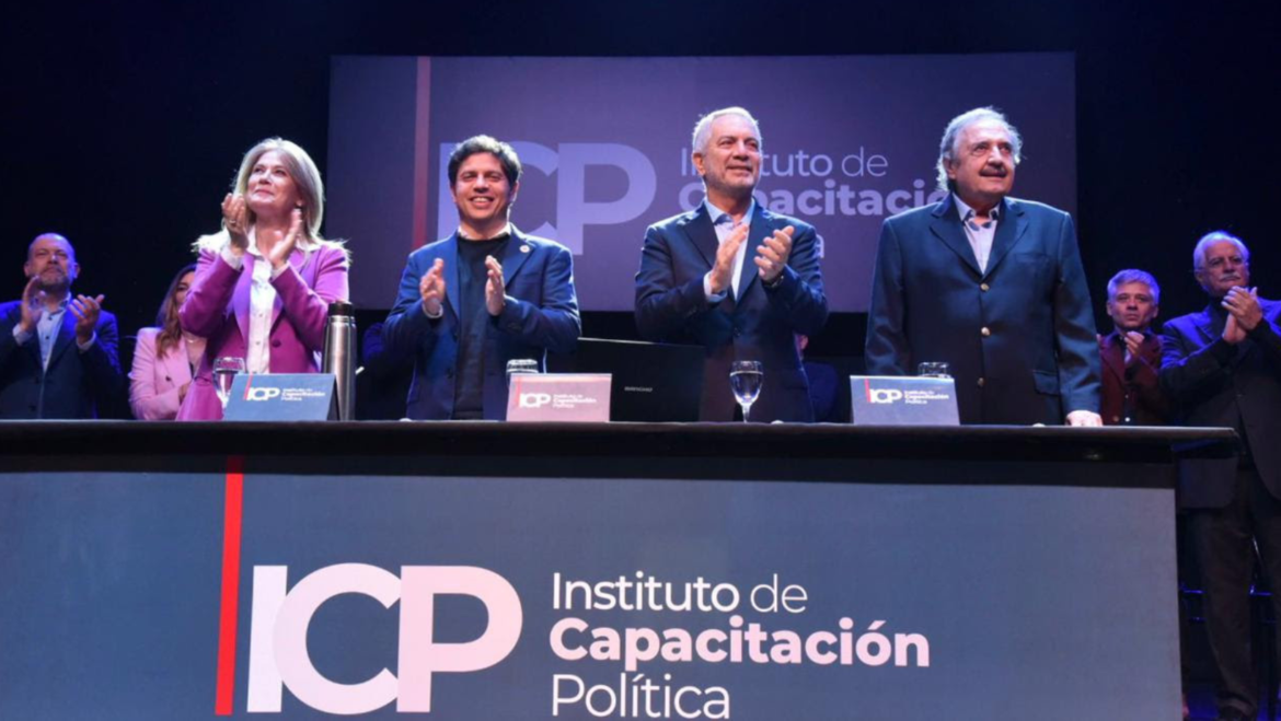 La Plata: Ante una multitud de jóvenes, Kicillof y Alak abrieron el Curso de Formación Política del ICP