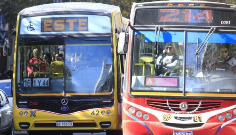 Finalmente se oficializó cómo será el cuadro tarifario de los micros en La Plata, Berisso y Ensenada a partir del lunes.