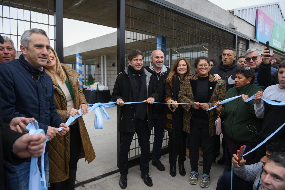 Kicillof y Secco inauguraron nueva infraestructura de integración social y urbana