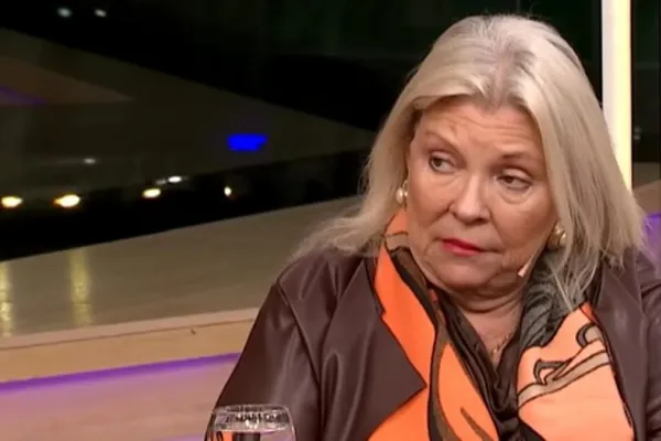 La crítica de Carrió a Macri y Milei por el veto ¿Quién es más cruel con los viejos y los niños?