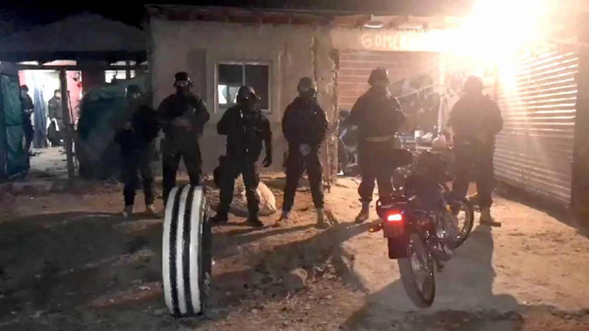 Pilar:  desarticular banda de motociclistas que robaban celulares