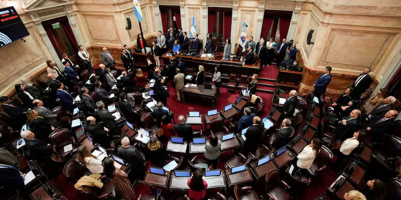 El Senado trata la ley de financiamiento universitario, que también sería vetada por Javier Milei