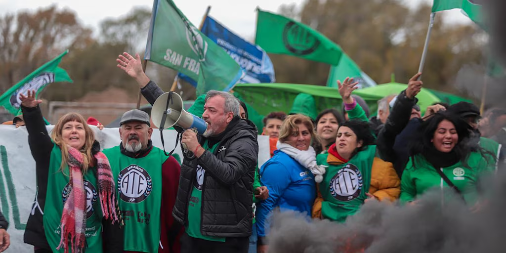 ATE definió un paro de 36 horas y una marcha al Ministerio de Desregulación