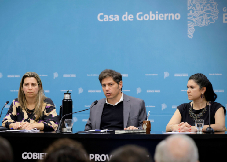 Kicillof anunció la creación de una línea específica para el acompañamiento de personas mayores