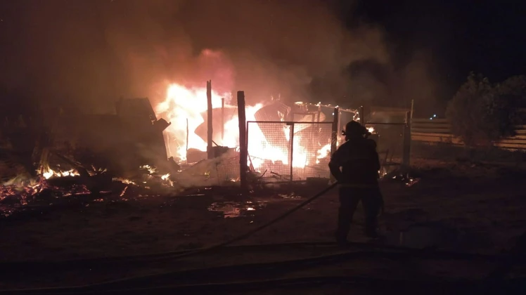 Mar del Plata: Matan a un hombre a balazos en el barrio Bosque Grande e incendian dos casillas