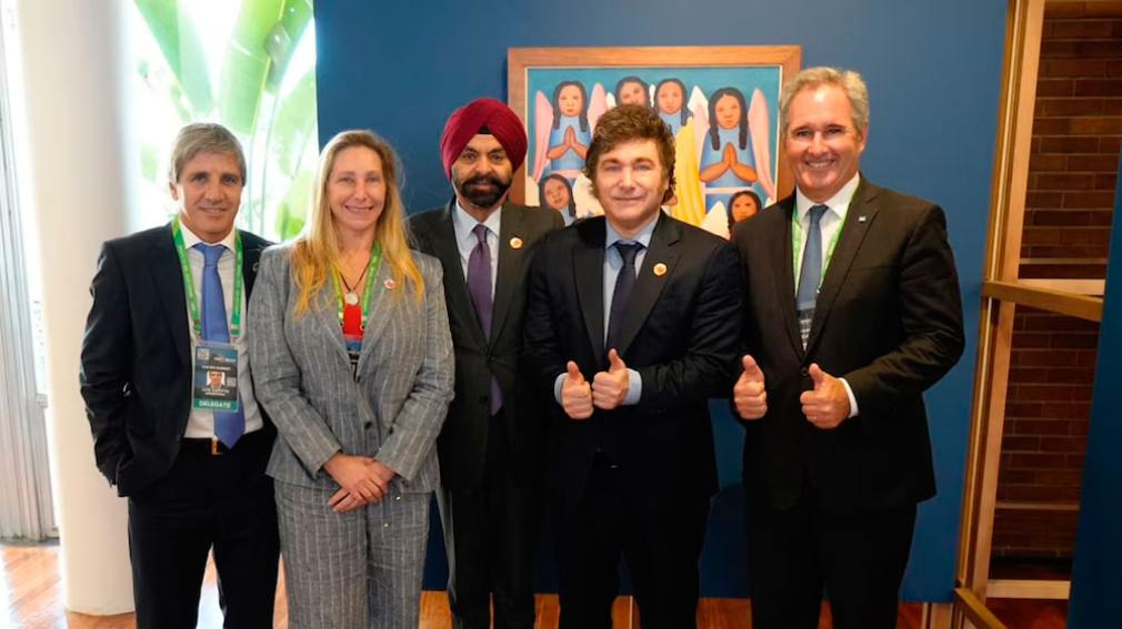 Javier Milei mantuvo una reunión con el presidente del Banco Mundial y se acelera la llegada de préstamos