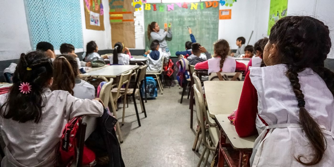 La provincia de Buenos Aires dio a conocer el calendario escolar 2025: cuándo empiezan las clases