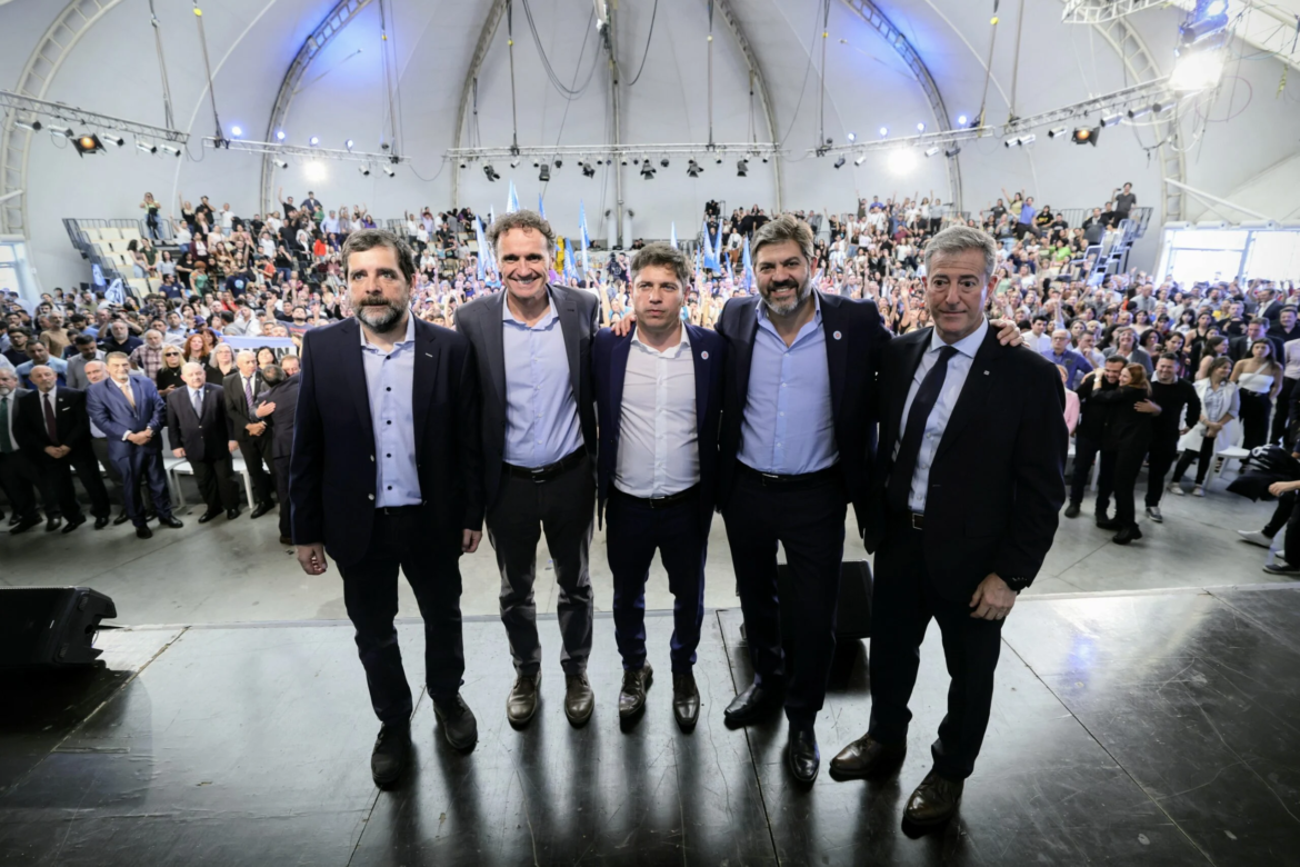 Kicillof firmó convenios con universidades para reactivar obras paralizadas por el Gobierno nacional